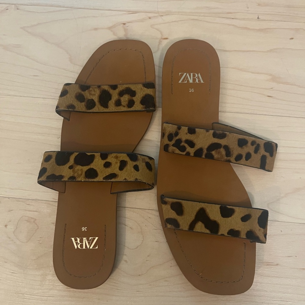Zara Leopard sandal size 36